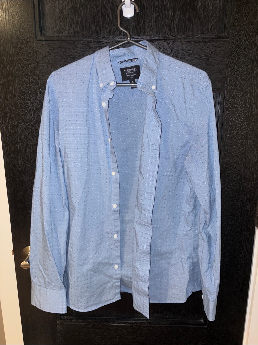Nordstrom tech-smart trim fit M blue tiny polka dots men’s button down